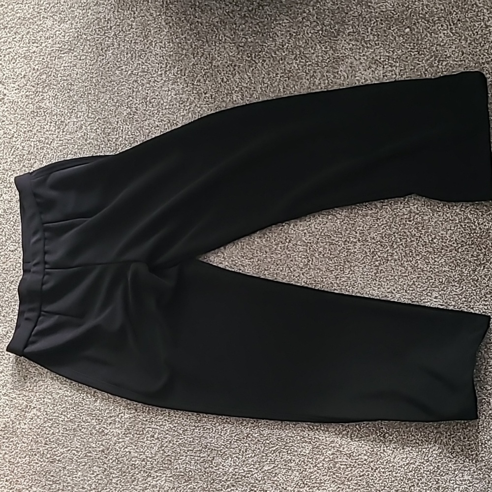 Chico's Black Pull On Pants, sz. L